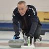 Thumb steeve curling